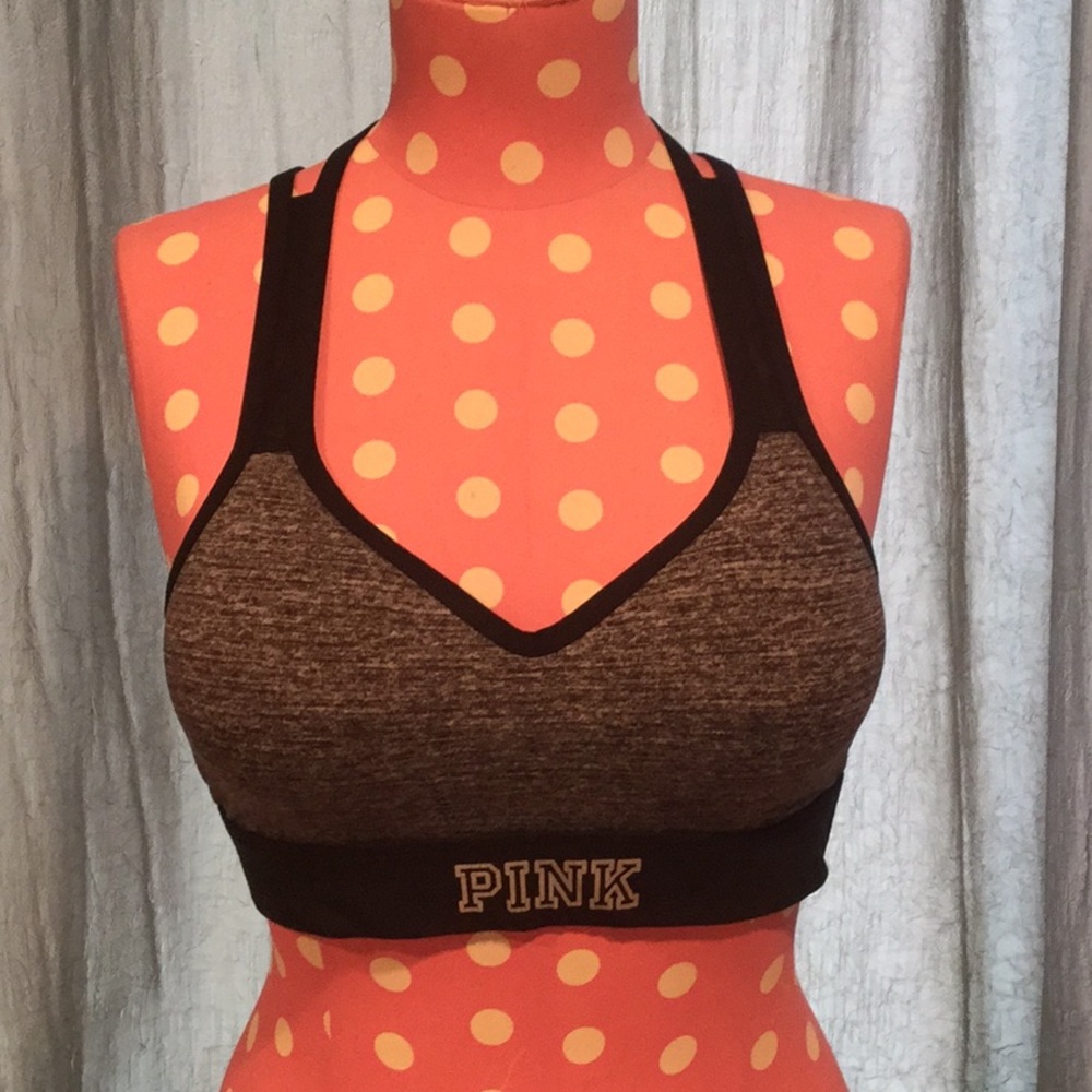 VS PINK Ultimate Push Up